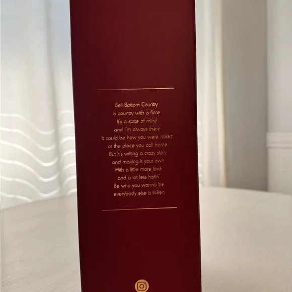 Stanley Bell Bottom Country Red Tumbler - Picture 2 of 8